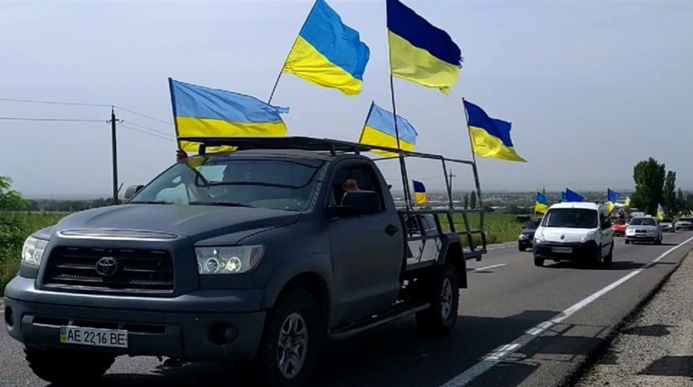 У Біляївці планують патріотичний автопробіг і запрошують до участі усіх бажаючих: як долучитися