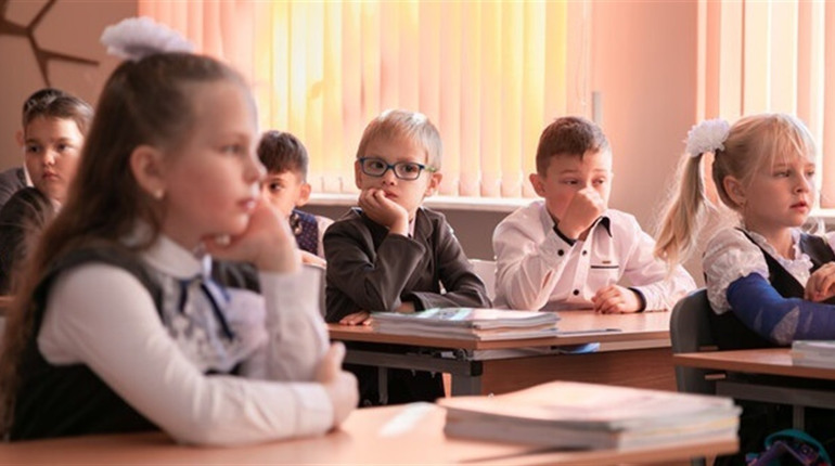 У Вараській громаді визначились з формою навчання з сьомого листопада