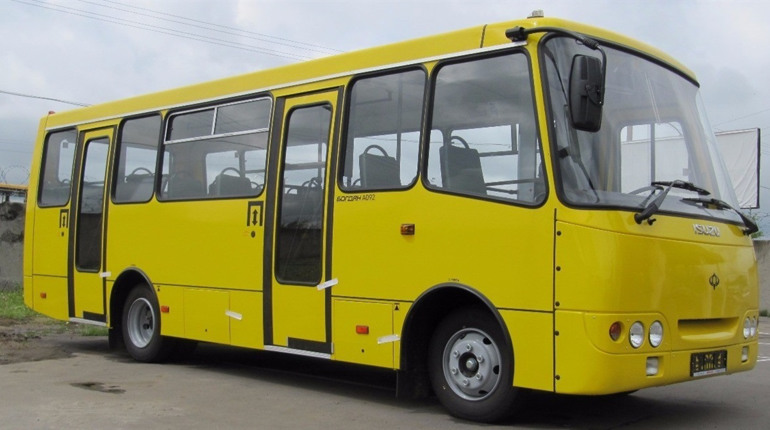 Громадський транспорт у Городку курсуватиме за новим графіком. Змінилася також вартість проїзду