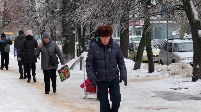 Жовтий рівень небезпеки: рятувальники Шостки попереджають про екстремальне погіршення погоди
