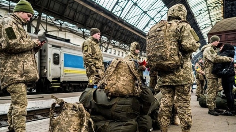 Стартує сервіс замовлення квитків для військових від Укрзалізниці