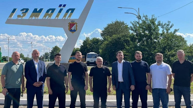 Міністр з відновлення, інфраструктури та транспорту Микола Калашник відвідав Ізмаїльський район