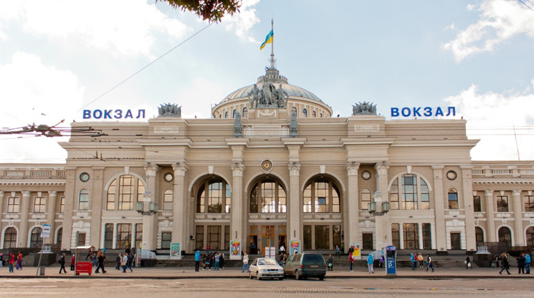 З червня через Сватове почне курсувати потяг «Лисичанськ-Одеса»: що варто знати сватівчанам