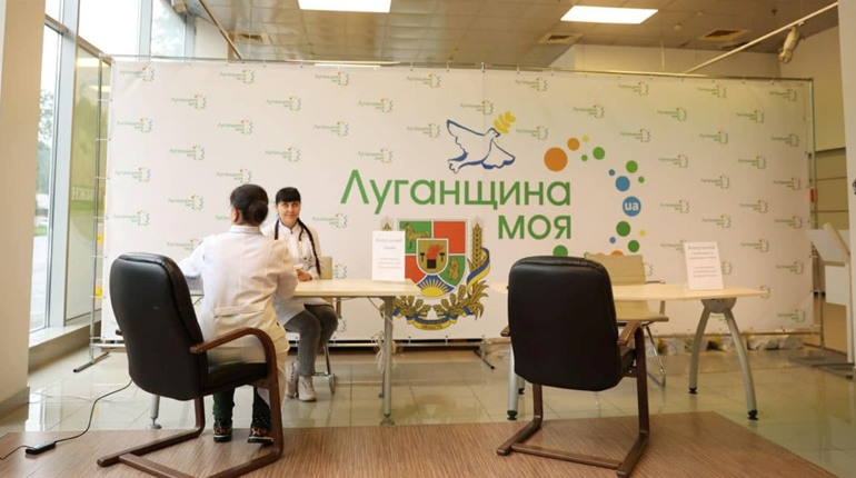 Гуманітарні штаби Луганщини. Де ВПО зі Сватового можуть отримати допомогу