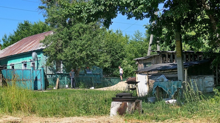 «Міна розірвалась за 50 метрів». Що розповідають постраждалі від обстрілу у Глухівській громаді