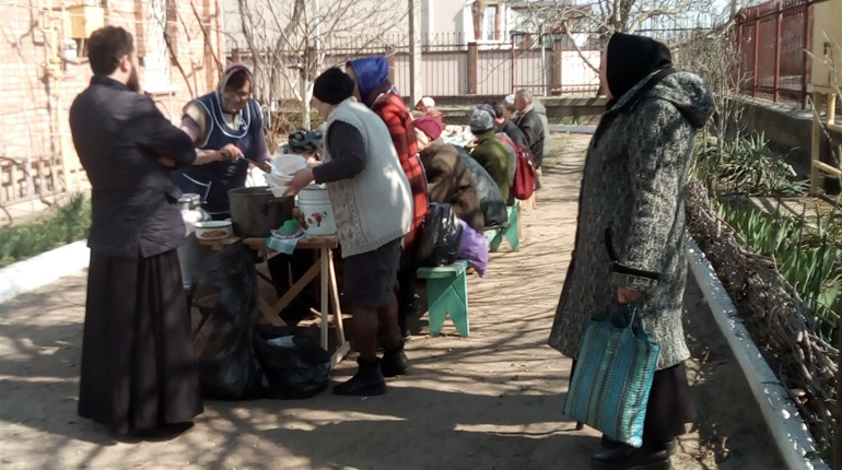 У одній з церков Нової Каховки годують малозабезпечених