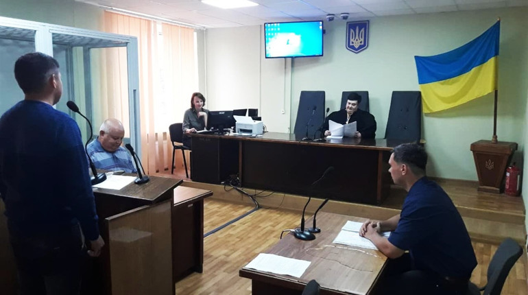 Суд у Володимирці: потрійна кількість справ і зарплата як у польських робітників