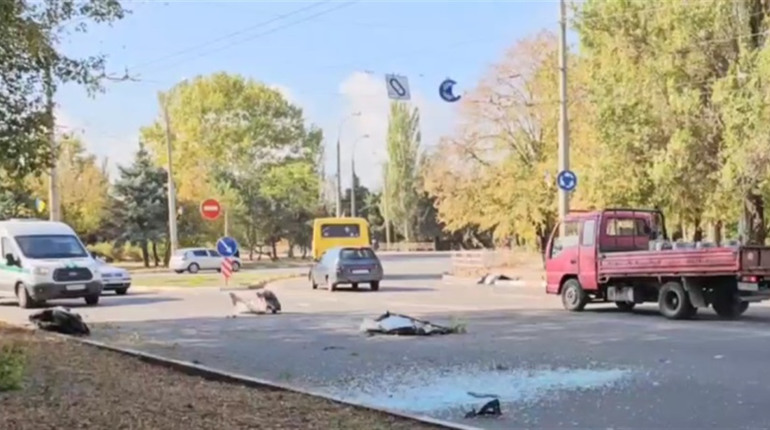 Російські окупанти вдень 10 жовтня завдали нового удару по Херсону - відео
