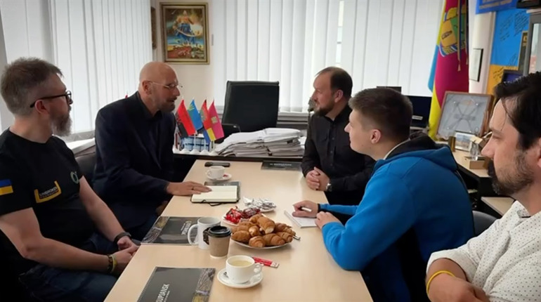Американські гості відвідали простір ветеранів та медцентр Куп’янська
