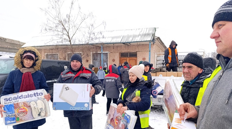 Італійські волонтери передали допомогу працівникам ЖКГ Шевченківської громади
