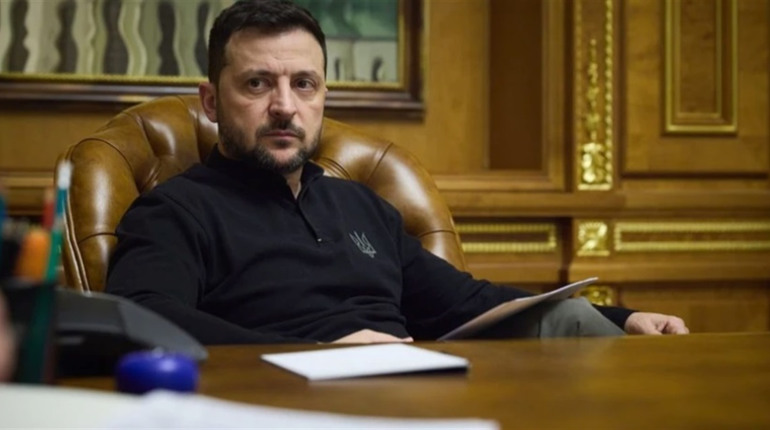 Чи віддасть Україна Донбас Росії: Зеленськиц відповів Путіну