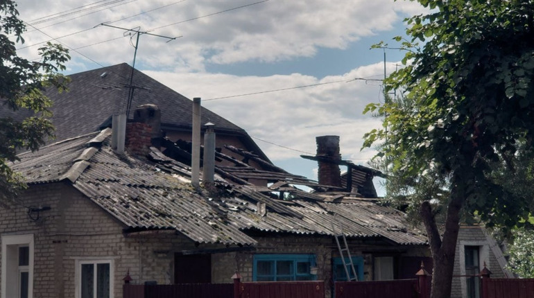 У Глухові сталася пожежа на одній із центральних вулиць міста