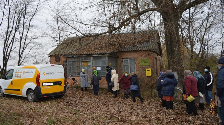 Недолуге реформування чи сплановане знищення “Укрпошти” і місцевих газет