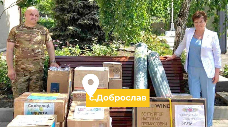 На Великдень волонтерську допомогу з Доброслава відправили на Донеччину та Херсонщину