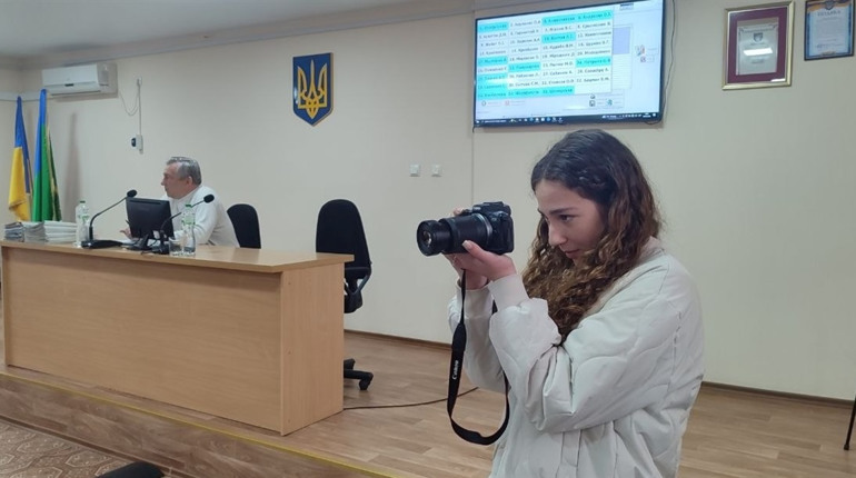 «Один день з…»: як ліцеїстка Софія Фаркаш спробувала себе в журналістиці