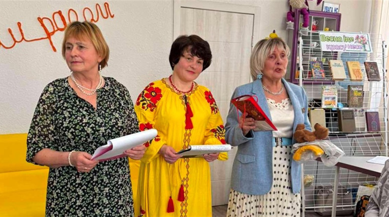 У Ніжинському терцентрі відбувся захід "Весна чарівниця"