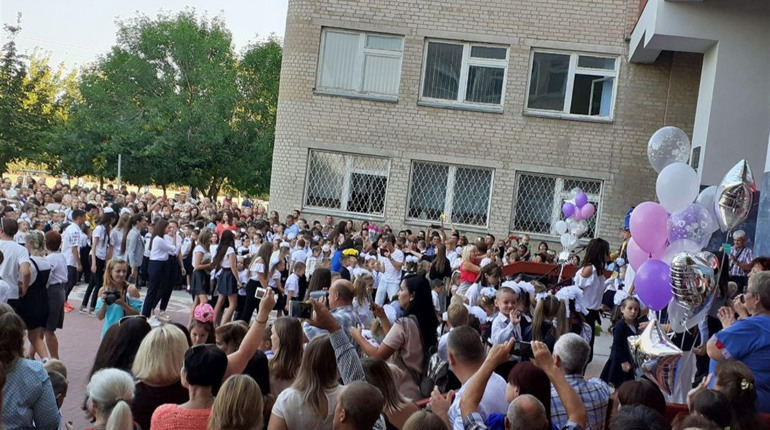 Как в четвертой школе 1-Ж класс... забыли