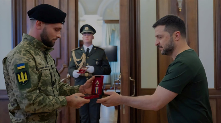 Мужність, перевірена боєм: сержант Євген Бондаренко отримав державну нагороду