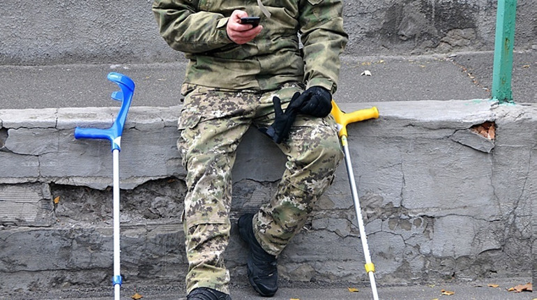 Допомога військовим ЗСУ. Громади Луганщини надають грошову допомогу захисникам та захисницям