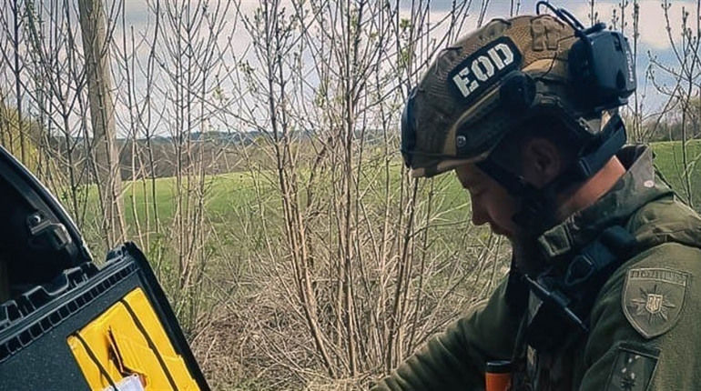 На Сумщині знищили боєприпас ворога, що при падінні не вибухнув
