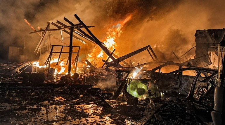 Атака росіян по Одещині: пошкоджені порт, транспорт і житлові будинки. Без жертв