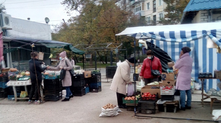 Зарплата, ціни, тарифи