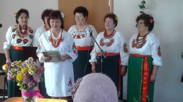 Тарасівський ансамбль дав чотири концерти за місяць