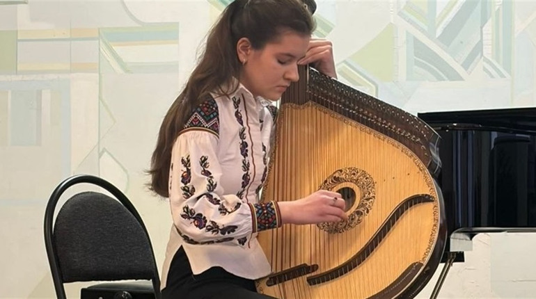 Гран-прі на 286 учасників: як бандуристка з Первомайська підкорила всеукраїнський конкурс