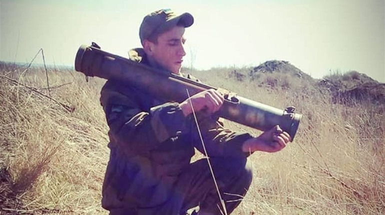 У бою загинув захисник зі Сватового Владислав Бережний. Йому було б 23 (оновлено)