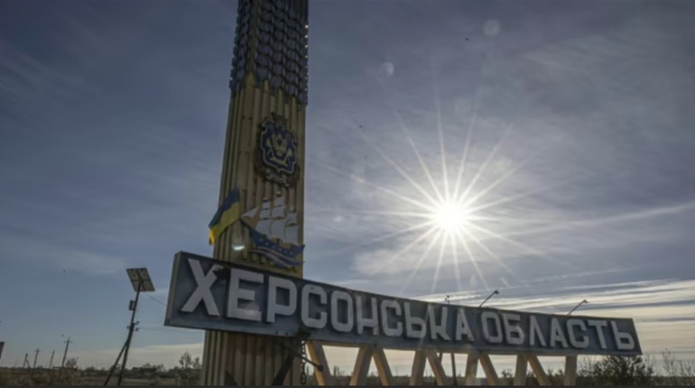 Окупанти атакували з дрона магазин у Бериславі: загинула 53-річна жінка