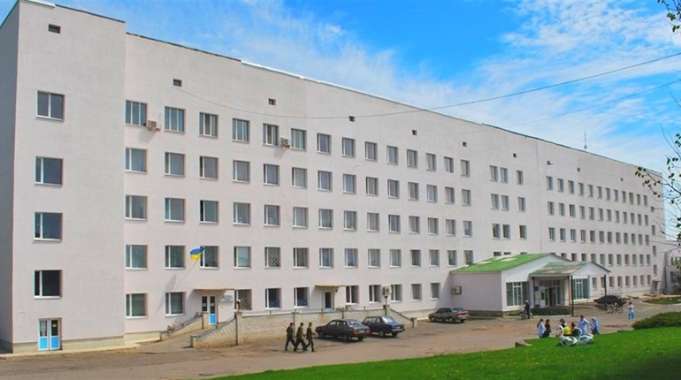 Історія медзакладів Глухова з 18 століття і донині. Лікарня в купецькому домі й «на полі»