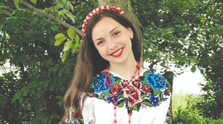 Дівчині із Нижніх Станівців потрібна  термінова  допомога  на лікування