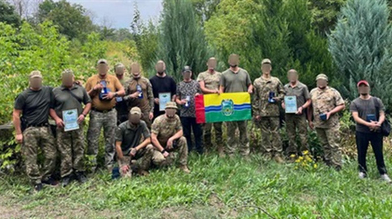 Військовослужбовці ЗСУ отримали подяки та пам’ятні знаки від Дворічанської громади