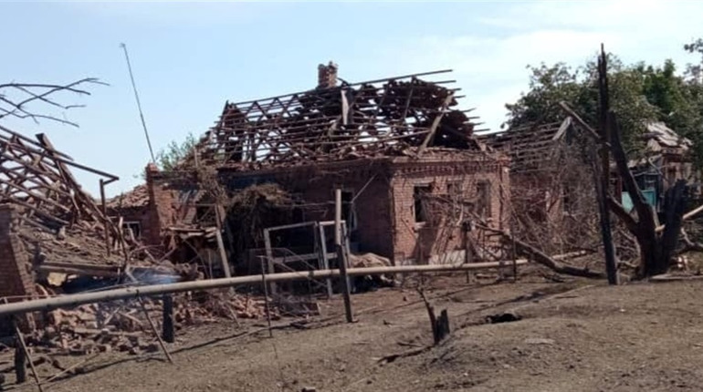 Селище Нью-Йорк знову під авіаційними бомбами. Майже 50 будинків зруйновані