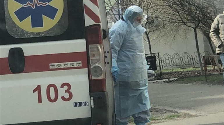 Депутати міськради переглянули програму "Здоров'я". Кошти підуть на захист лікарів та тести