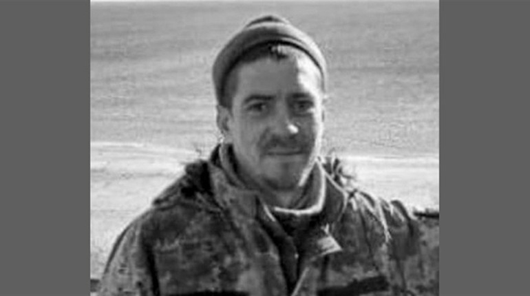 Ржищівщина у скорботі: пішов із життя захисник, матрос Сергій Ковтун зі Стайок