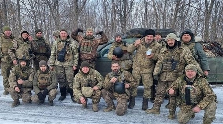 На авто, тактичні плащі, тосол і квадрокоптер: жителі Переяславщини збирають кошти щоб допомогти ЗСУ