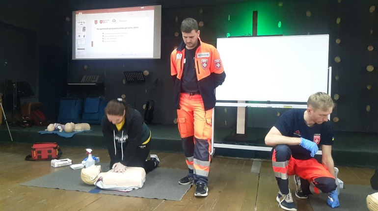 Курси Першої Домедичної Допомоги (BLS) провели у Вараші