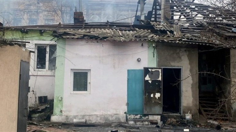 Ворог атакував 25 населених пунктів Херсонщини: 1 загиблий, 18 поранених, пошкоджені 83 будинки