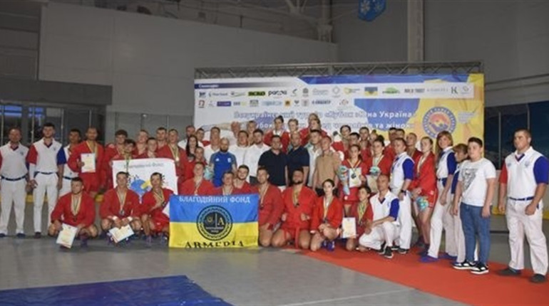 Чергові переможні досягнення нетішинських самбістів