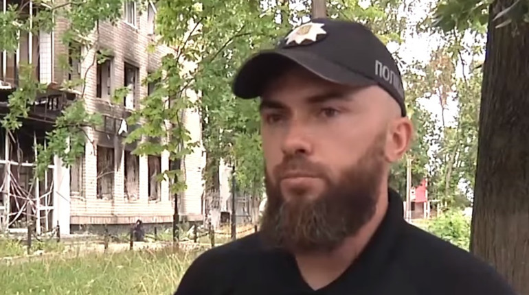 Працював та не думав про страх: поліцейський Олексій Дяговець стояв на захисті та обороні Чернігова