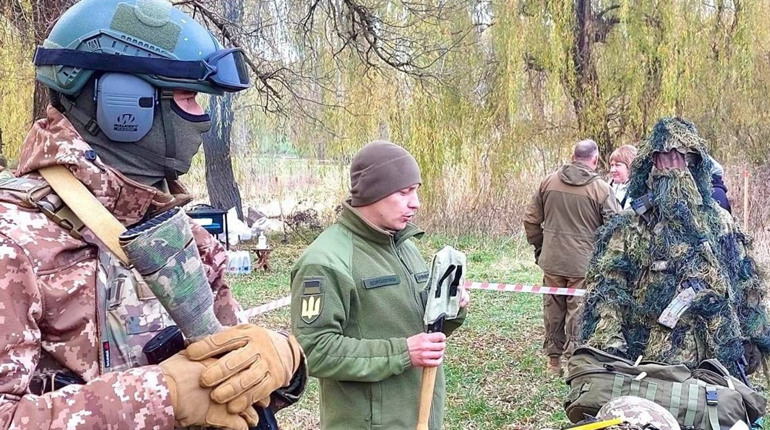 Навики військової підготовки отримали старшокласники на заході «Захист Батьківщини»
