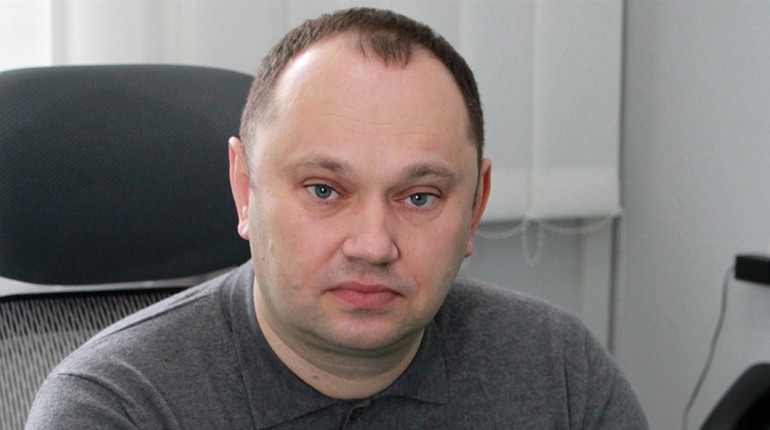 Олександр Полторак нагадав, як змінилась процедура перереєстрації авто в Україні