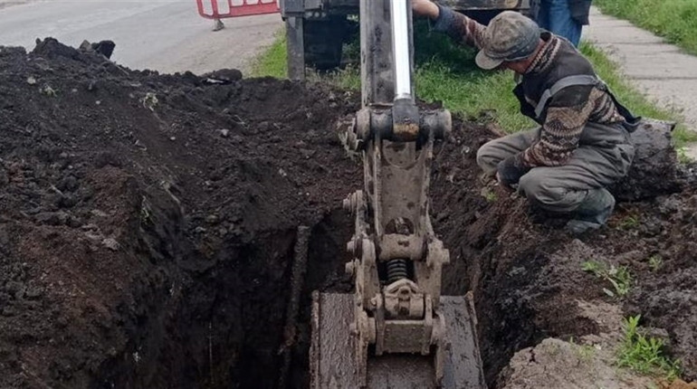 В Покровську проводять заміну водопровідних мереж. Де ремонтують трубопровід