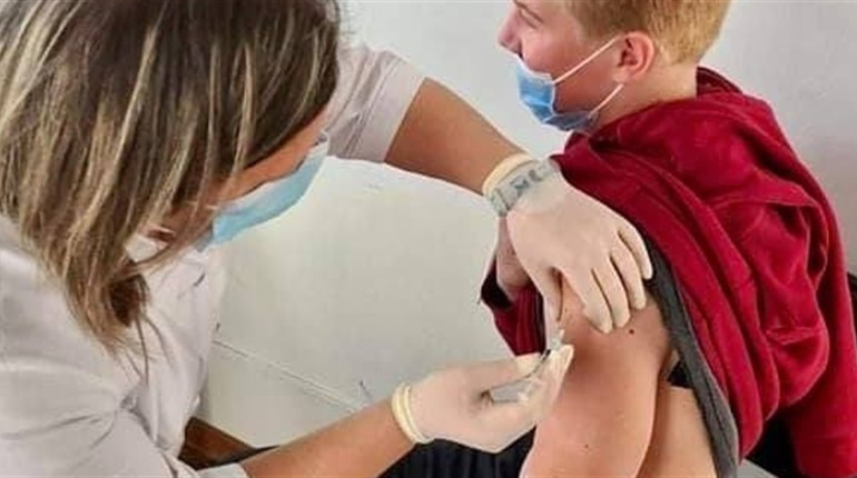 В суботу, 13 листопада, охочих вакциновуватимуть від COVID-19 в порядку живої черги з 9:00 до 16:00