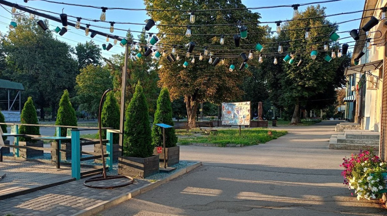 Вихідні та свята у вересні 2024: що відзначатимуть українці та скільки буде днів відпочинку