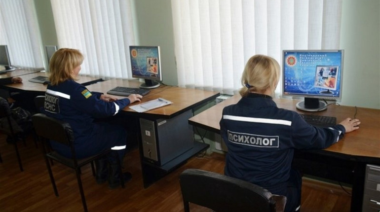 В Державній службі надзвичайних ситуацій працює цілодобовий телефон екстреної психологічної допомоги