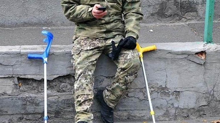 Допомога військовослужбовцям після поранення
