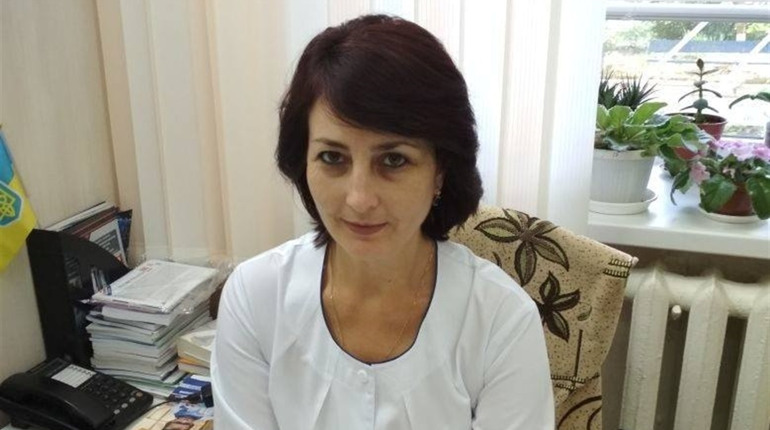 Медики догорають, мов свічки. Ексклюзивне інтерв'ю з завідувачкою інфекційного відділення