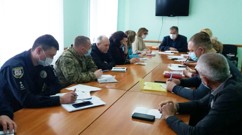 Сватівчани не дотримуються карантину. Безвідповідальність чи легковажність?